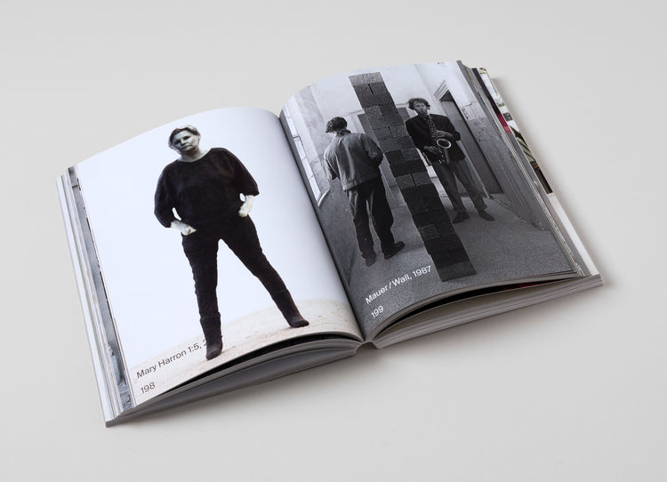 Karin Sander: A-Z Berlin
