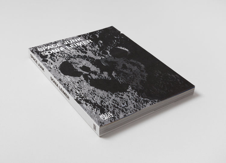 Sonia Leimer. Space Junk