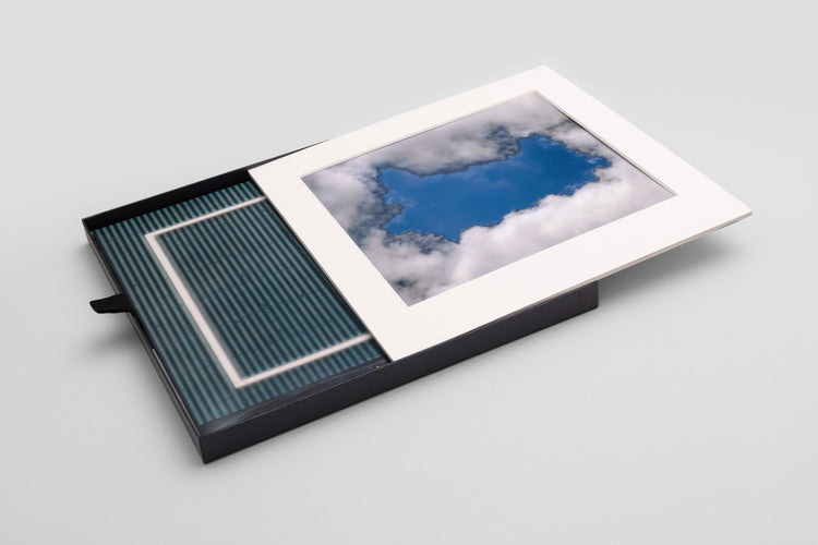 Jörg Sasse. Framed - Artist Edition